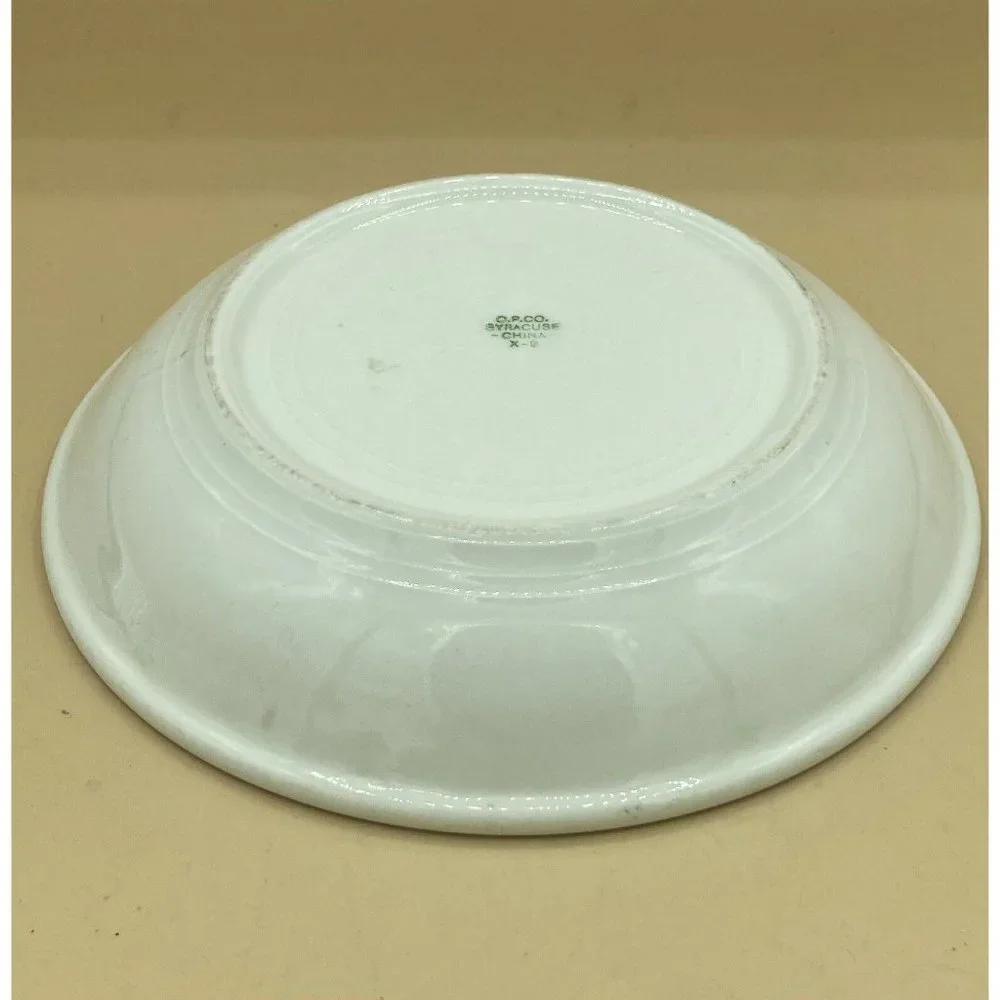 O.P. CO. Syracuse China Blue Willow Pattern 7 1/4” Bowl Blue White X9 1943